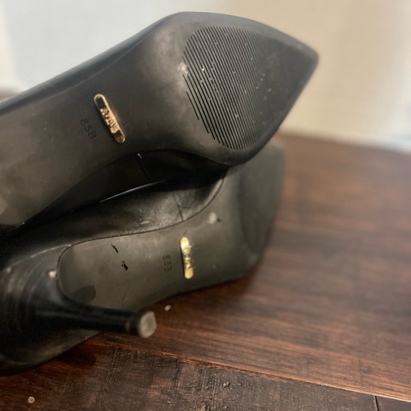 Black Ralph Lauren Women's Pumps - Picture 6 of 7